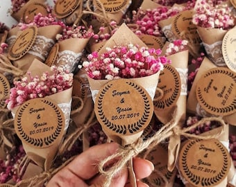 Magnet Favors for Guest, Rustic Wedding Favors,Baby Shower Favors, Backyard Wedding Favor, Magnet Favors,Personalized Favors, Flower Favors