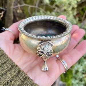 Antique Small Silver Cauldron With Lion Claw Feet, Spell Pot For Wiccan Travel Alter, Witchcraft