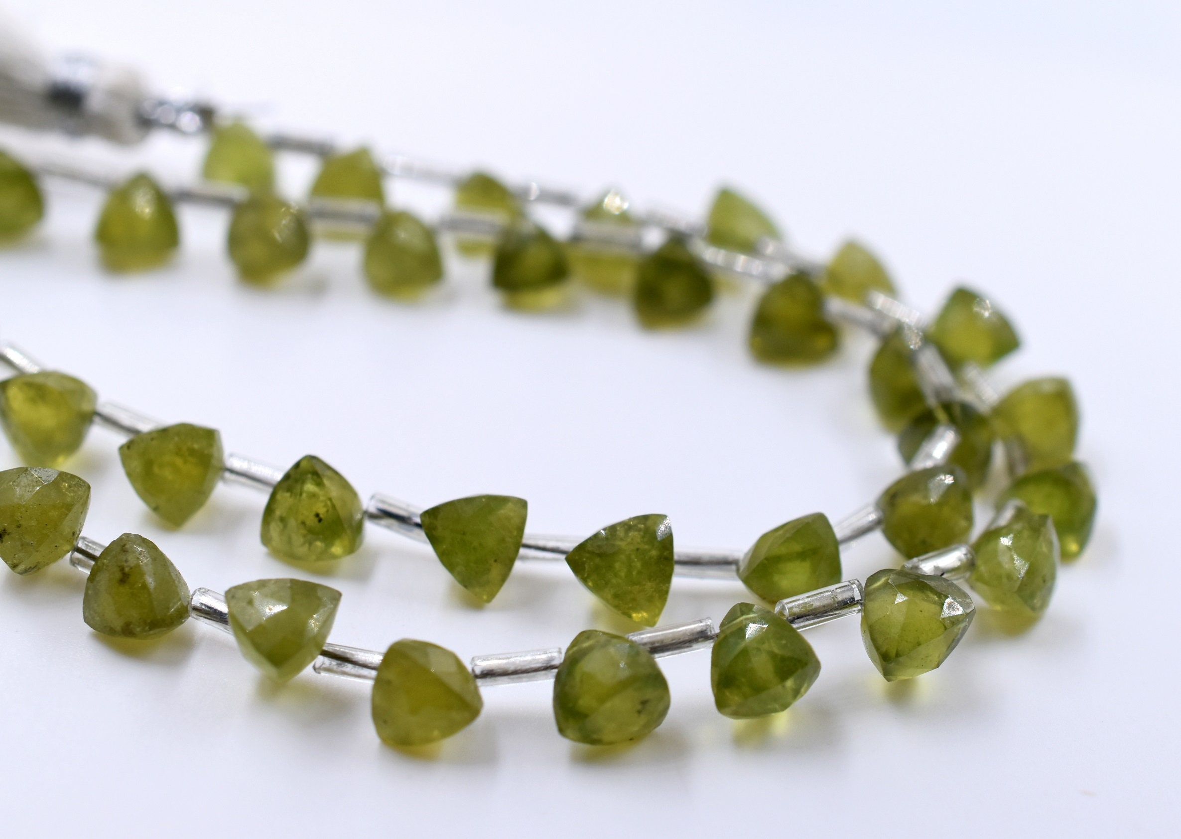 Vesuvianite Faceted Trillion Shape Triangle Beads Size 5X6 MM Etsy