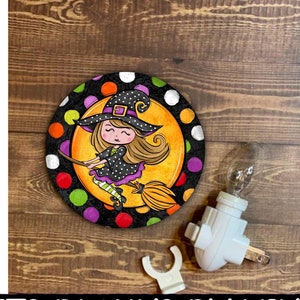 Sorcière, design rond, conception numérique, boucle d'oreille, sublimation, PNG, téléchargement numérique, clip pour évent, pièces brutes par Miki, cadeau, Halloween, veilleuse