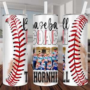 Entrenador de béisbol, Deportes, Foto, Personalizar, Recto, Sublimación, Digital, PNG, Diseño, Descargar, Vaso delgado de 20 oz, Envoltura, Tobogán acuático