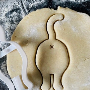 Cat Butt Cookie Cutter Pastry Biscuit Icing Fondant Baking Cake image 1