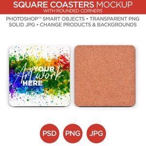 Op de afbeelding: Mockup van twee vierkante onderzetters met afgeronde hoeken. Een onderzetter heeft een kleurrijk aquarelontwerp met de tekst "YOUR Artwork HERE". De andere onderzetter is een effen kurk oppervlak.