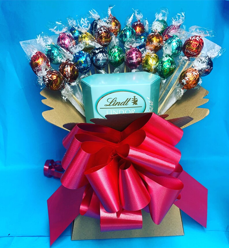Lindt Lindor Milk Chocolate Bouquet Gift Hamper Birthday