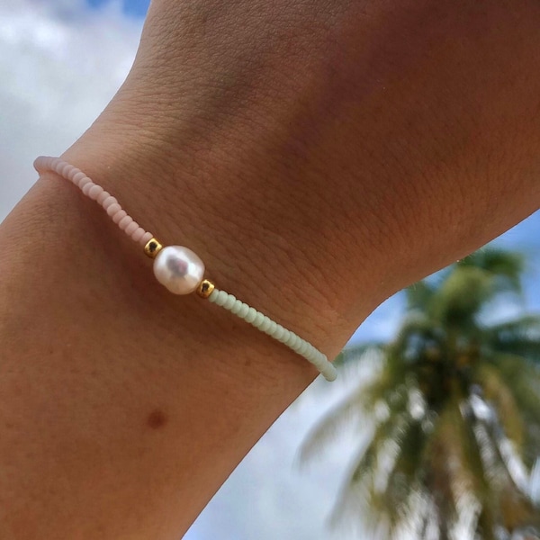 Beaded Pearl Bracelet | Hawaii Bracelet | Beachy Vibes | Bohemian | Summer Bracelet | Surfer Jewellery | Handmade | Pearl Bracelet | Pastels