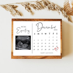 Birth Announcement Calendar, Gender neutral baby, Welcome to the World, Baby on the way, Baby Announcement, Birth Calendar,