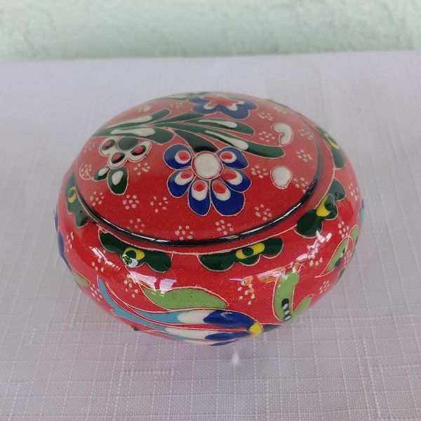 Vintage Trinket Box-Mexican Folk Art Box-Round Trinket Box-Hand Painted-Small Folk Art Box-Jewelry Box-Not Signed-Art Pottery Box-Mexican