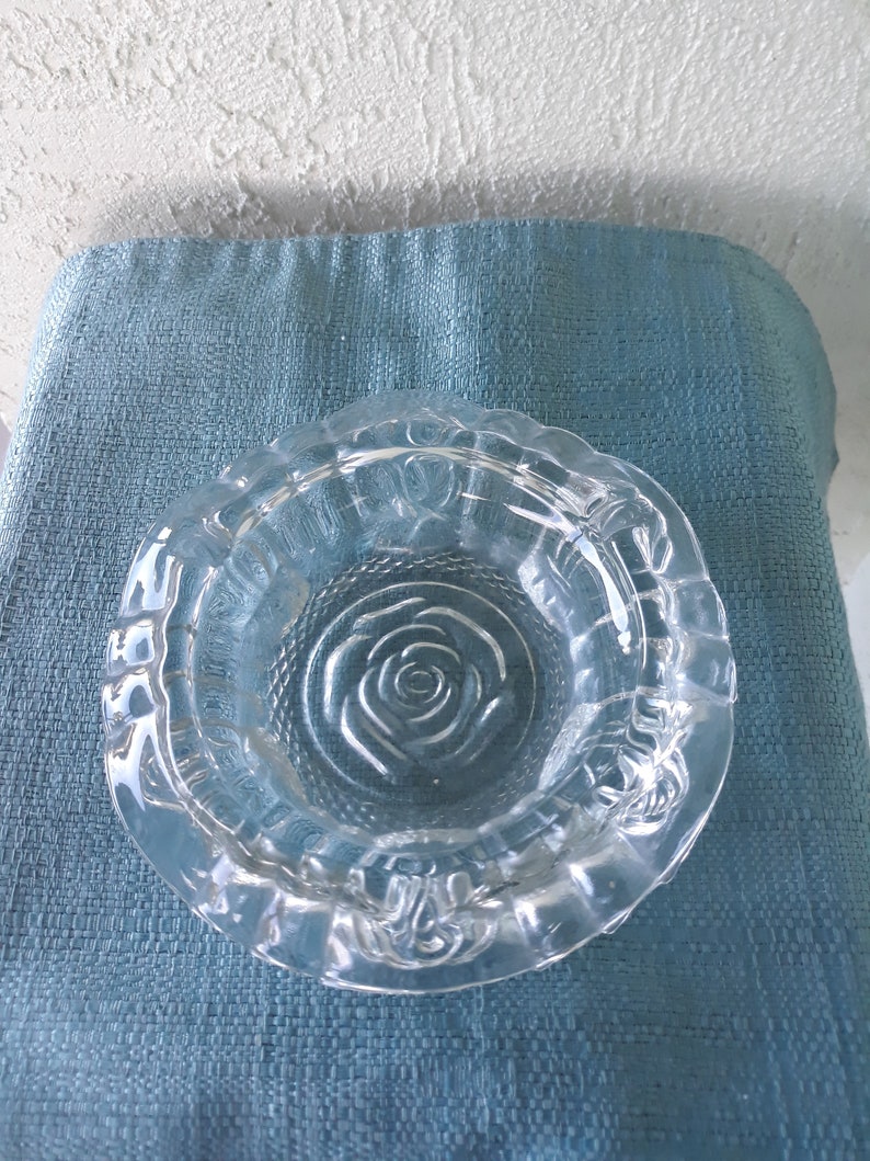 Clear Glass Rose Ashtray Embossed Vintage Ashtrayrose Etsy