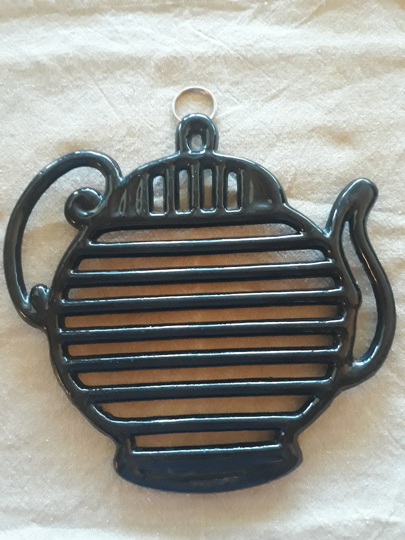 Vintage Teapot Trivetglazed Metal Teapot Trivetodi Etsy