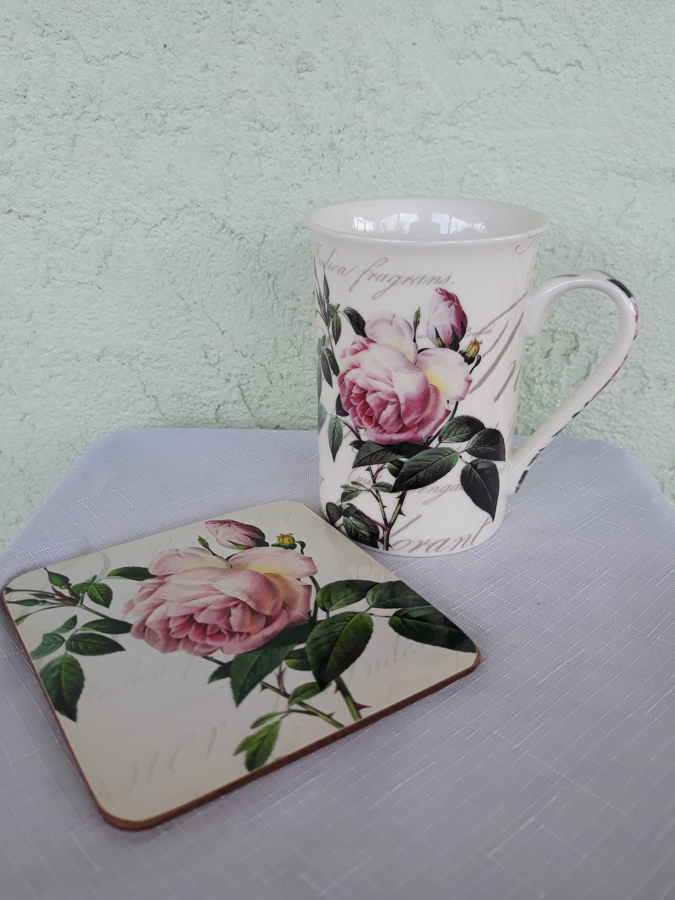 Piattino in porcellana Bone China Redoute Rose Chatsworth Tea 