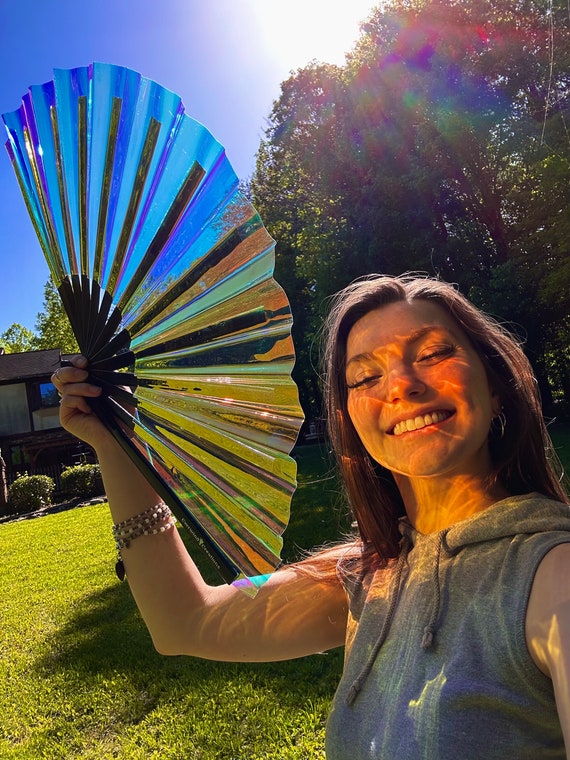Holographic fan outlet