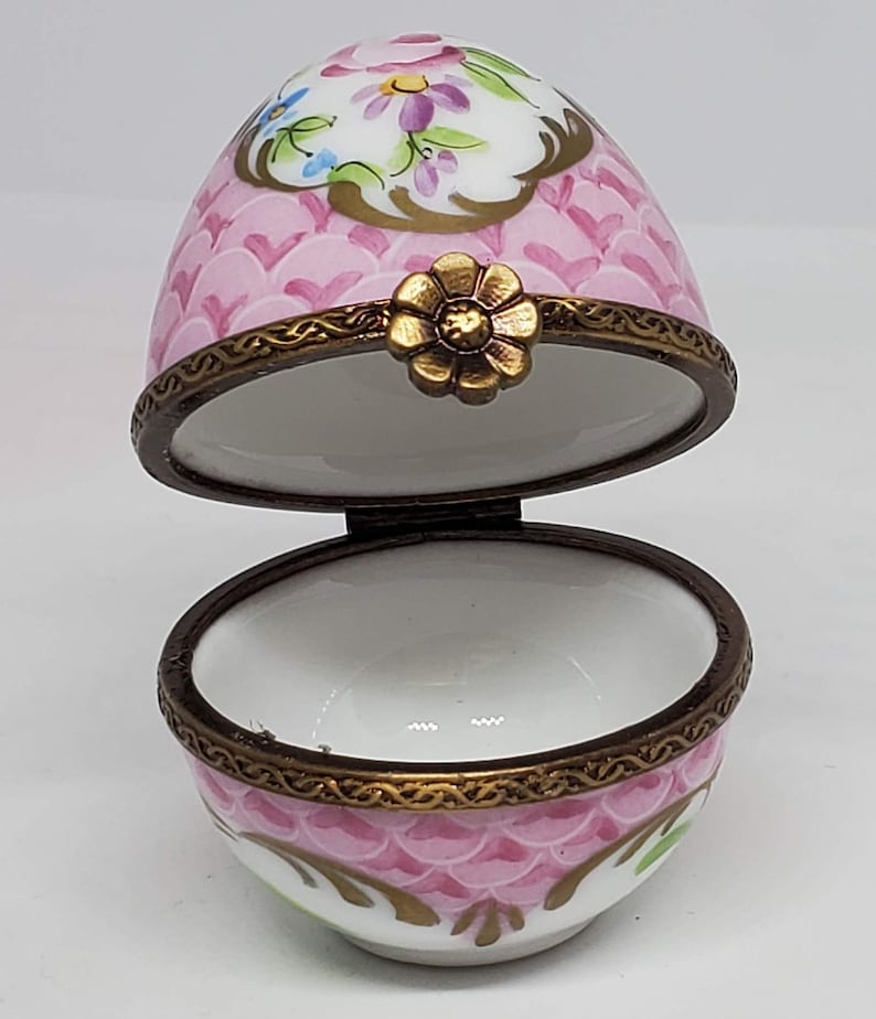 Pink Egg Limoges Box