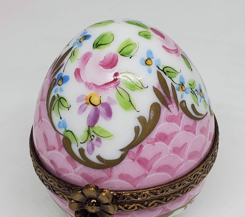 Pink Egg Limoges Box