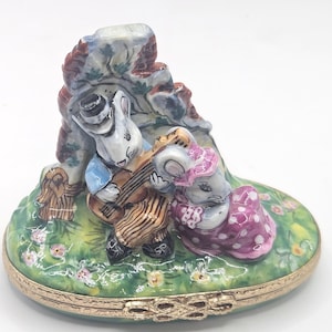 Mouse Serenade Limoges Box