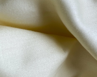 Lenzuolo piano in raso avorio: 100% cotone naturale, dimensioni personalizzate