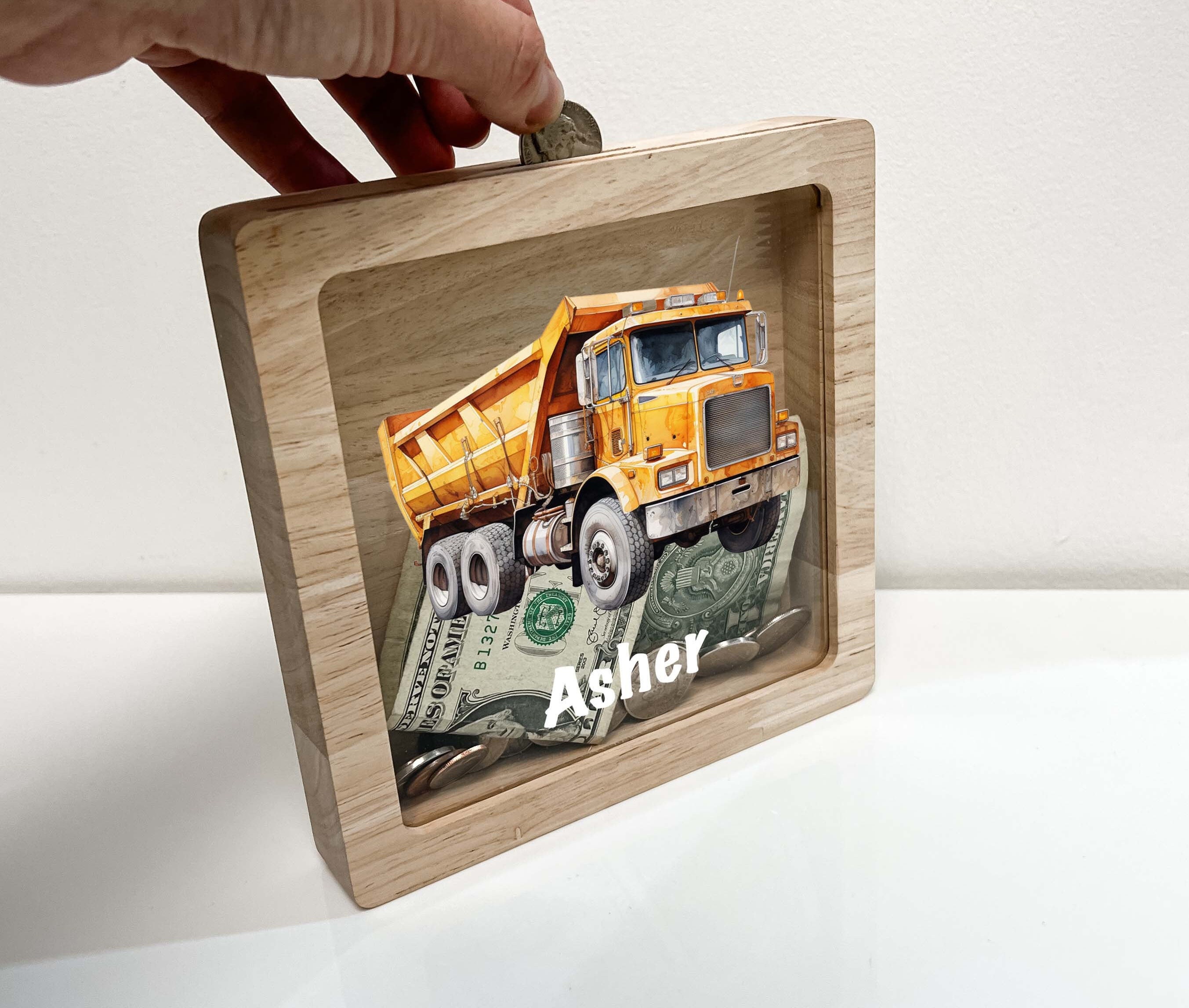 Poupança personalizada em estilo cofrinho meninos nome personalizado caixa de dinheiro construção caminhão basculante trailer equipamento pesado presente temático