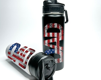 Botella de agua deportiva de acero inoxidable de 18/32 oz con aislamiento para mantener el frío. Diseño personalizado con la bandera estadounidense para papá. Regalo para papá.