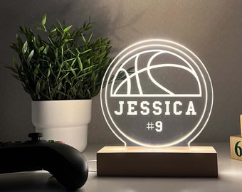 Personalizar gratis / Luz nocturna 3D de baloncesto / Regalo para jugador de baloncesto / Regalo personalizado / Lámpara de escritorio / Dormitorio deportivo / Regalo de baloncesto