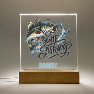 Gone Fishing Night Light Up Desk Table Wood Stand Room Decor Fish Frame, Lámpara de noche LED, Regalo grabado, Tema de pesca, Personalizado gratis!