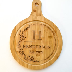 Large Cutting Cheese Charcuterie Board With Hold Handle 13&quot;x10&quot; Round Premium Wood Engrave Kitchen Wedding Anniversary New Home Holiday Gift