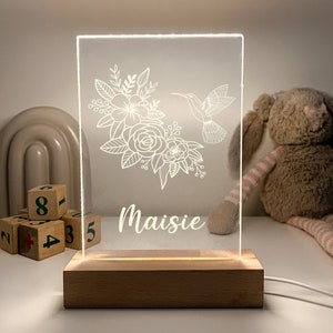 Custom Personalized Name Night Light With Floral Accents – Acrylic LED Lamp With Wooden Base – 7 Colors – Perfect Gift For Women