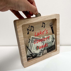 Konzertbank Schattenbox Personalisierte Abenteuer Erinnerung Erinnerungsbank aus Holz Kundenspezifische Musikalische Unterhaltungs-Fonds-Eintrittskarten-Rahmen-Sammlung Geschenk