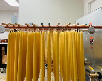 100pcs - Bulk Organic Beeswax Taper Candles – hand-dipped, Origin: USA