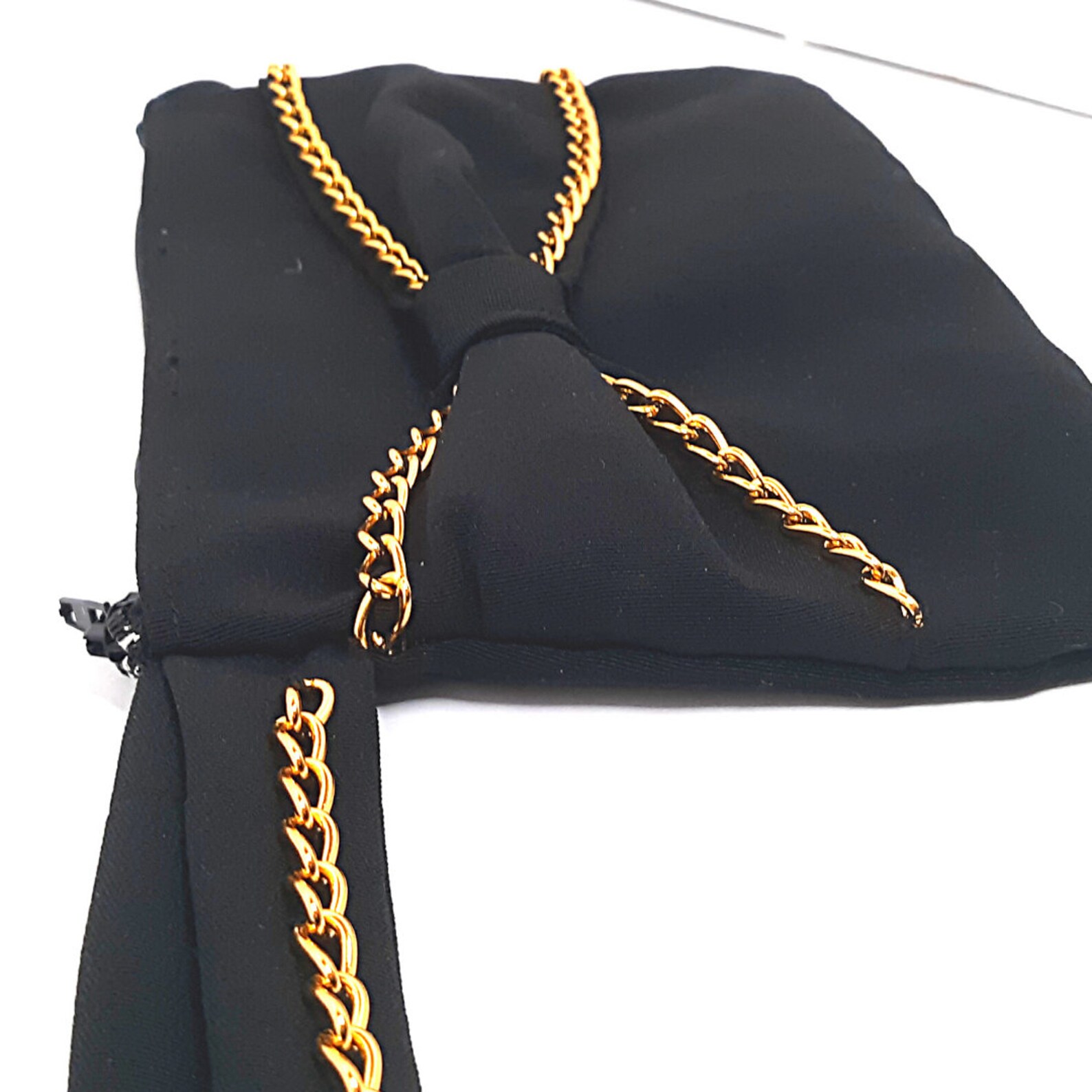 Black Purse Gold Chain BeakoByLucy Handcrafted in the Etsy.de