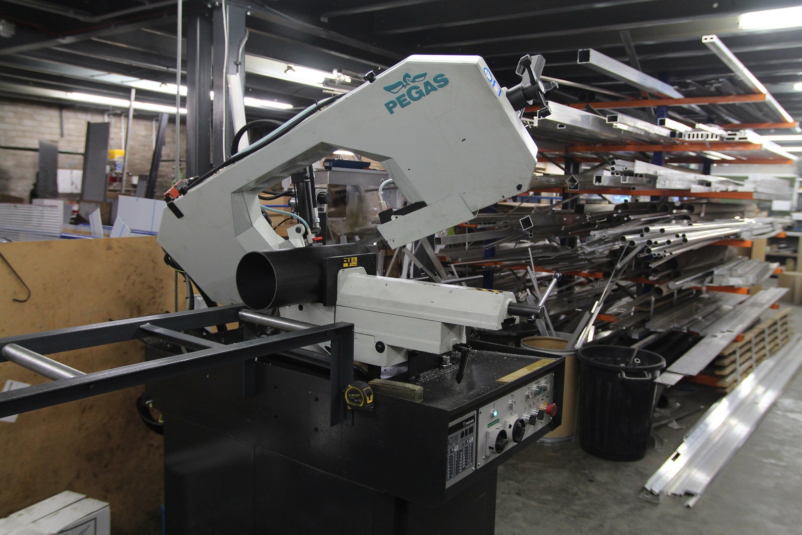 5 Kg's Mild Steel Angle Iron Off Cuts Bandsaw cut metal Etsy