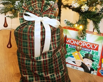 Großer Baumwollweihnachtssack: Wiederverwendbarer karierter Geschenkbeutel