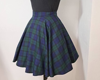Tartan skirt, circle skirt with pockets, high waist skirts, blackwatch tartan, capsule wardrobe, plaid skirt short, academia clothes