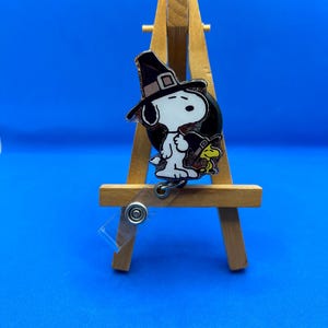 Thanksgiving Snoopy and Woodstock Badge Reel