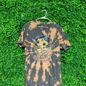 Koszulka Vintage Acid Wash Wonder Woman Funko Pop, męska XL, przerobiona odzież, wyprodukowana w USA, Tie Dye, M133