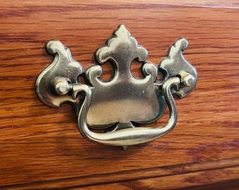 Chippendale-Schubladengriffe in Fledermausflügelform (2,5 Zoll)