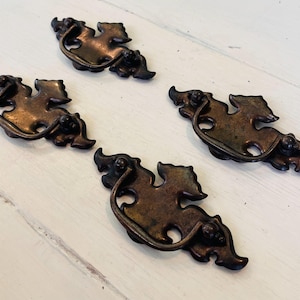 Lådhandtag i Chippendale-stil (6,5 cm)
