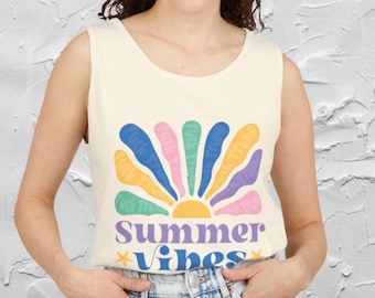 Summer Vibes Tank Top: Retro Sunshine Rays, Comfort Colors