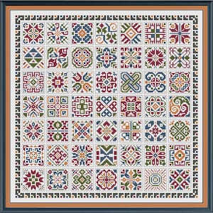 Könnte beinhalten: Ein gerahmtes Kreuzstich-Sampler mit einem Raster von 36 einzigartigen quadratischen Designs. Jedes Quadrat zeigt ein anderes geometrisches Muster in Rot-, Blau-, Grün- und Goldtönen. Der Sampler ist mit einem dunkelblauen Rahmen und einem helleren orangefarbenen Innenrahmen versehen.