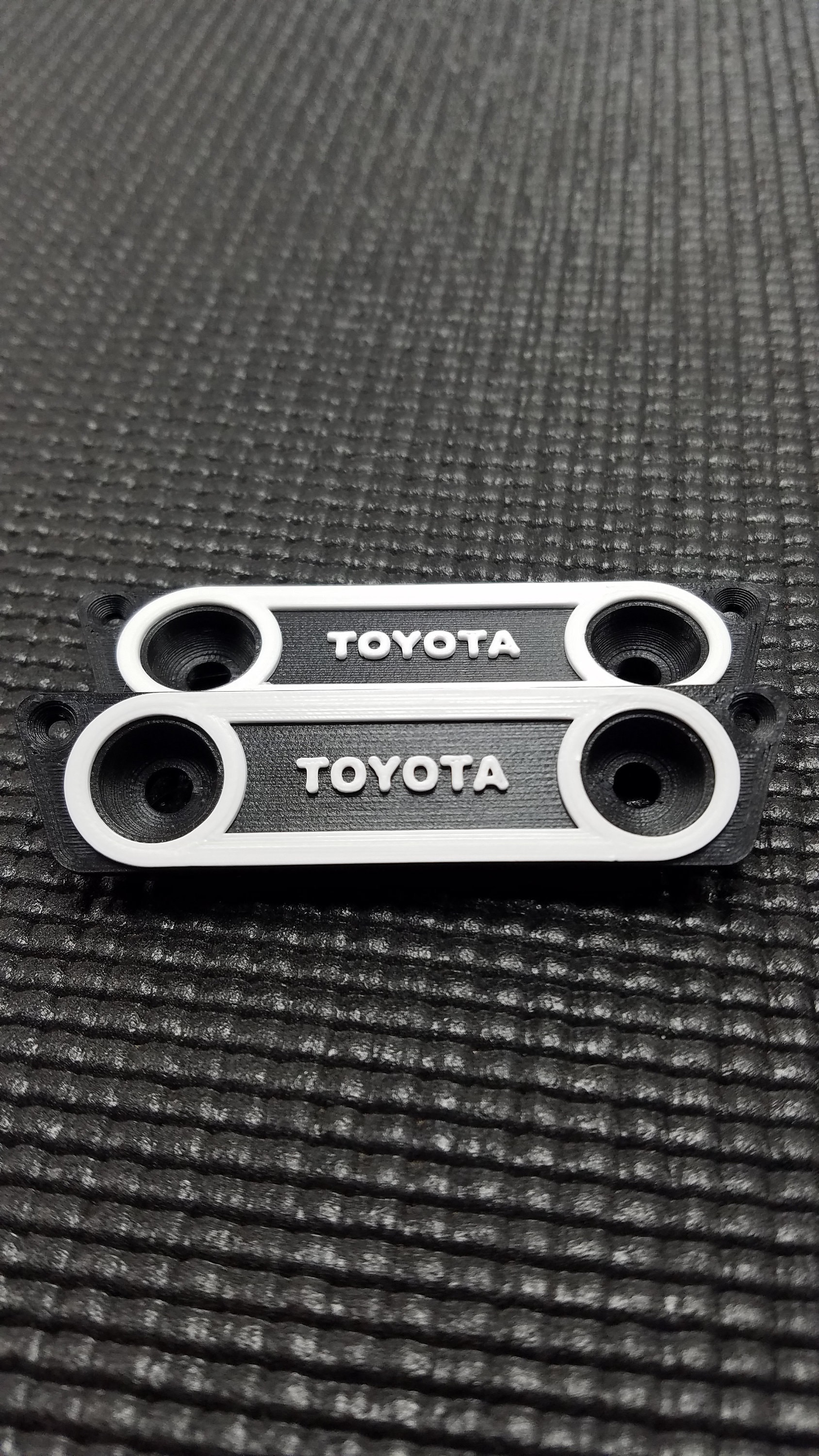 Axial Racing 1/10 Capra Custom Grille