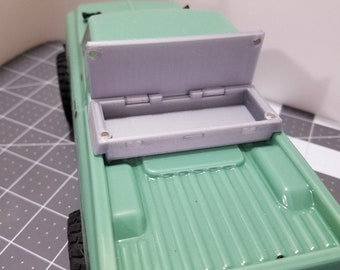 1/24 Scale Axial SCX24 C10 Toolbox