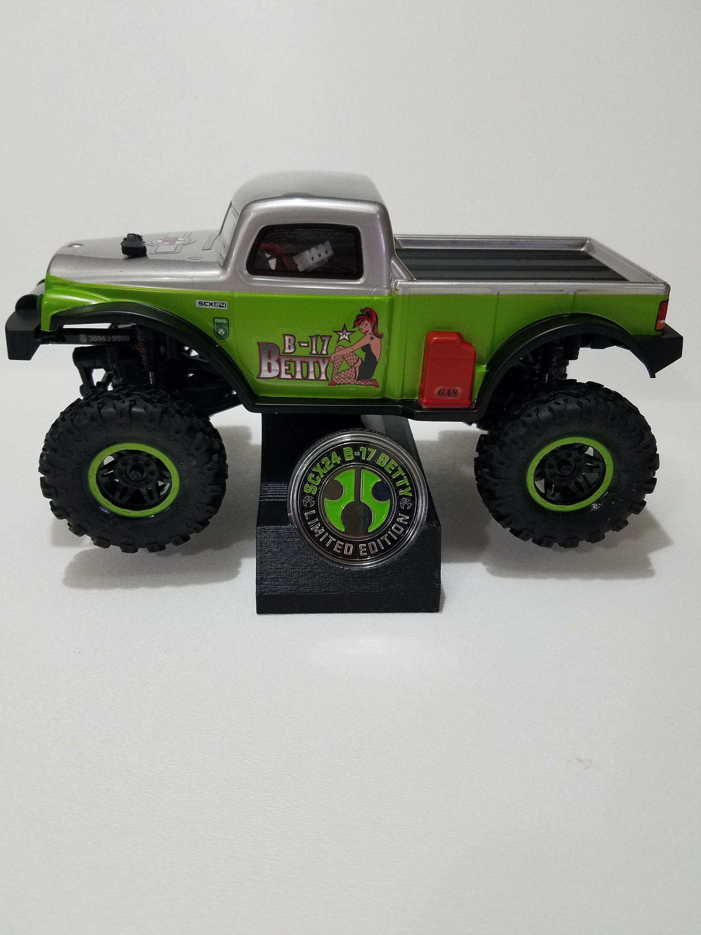 Axial Racing Micro Scx24 Limited B-17 Betty Stand and Slot for