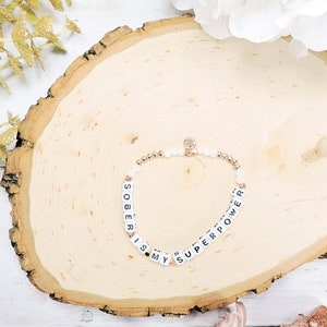 SOBER es mi SUPERPODER Pulsera de cuentas con letras: joyería de recuperación y empoderamiento