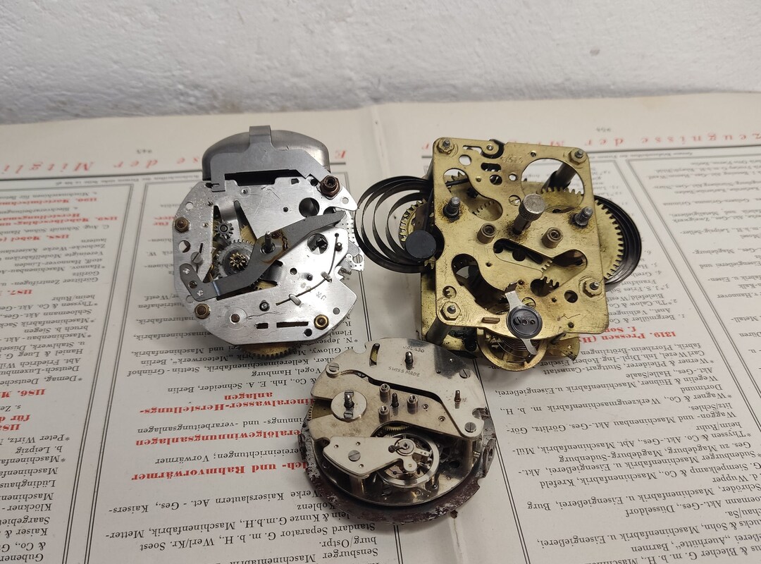 Vintage Watch Movement Mechanism Gears Alarm Clock Brass Gears