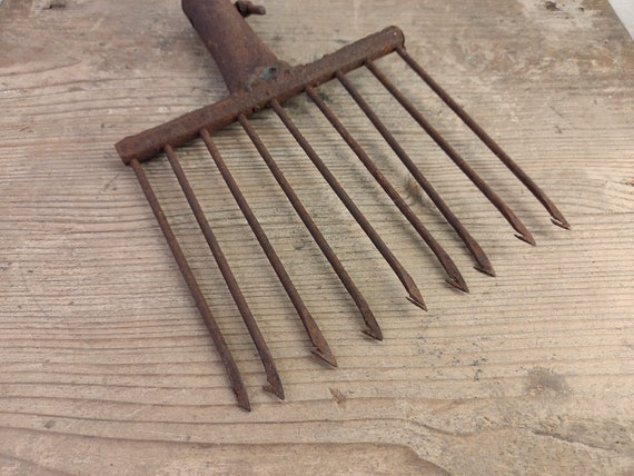 Vintage Fishing Trident Iron Old Harpoon Spear Vintage Hand Forged Fishing  Spike Hand Made Fishing Tool Trident 2 -  UK