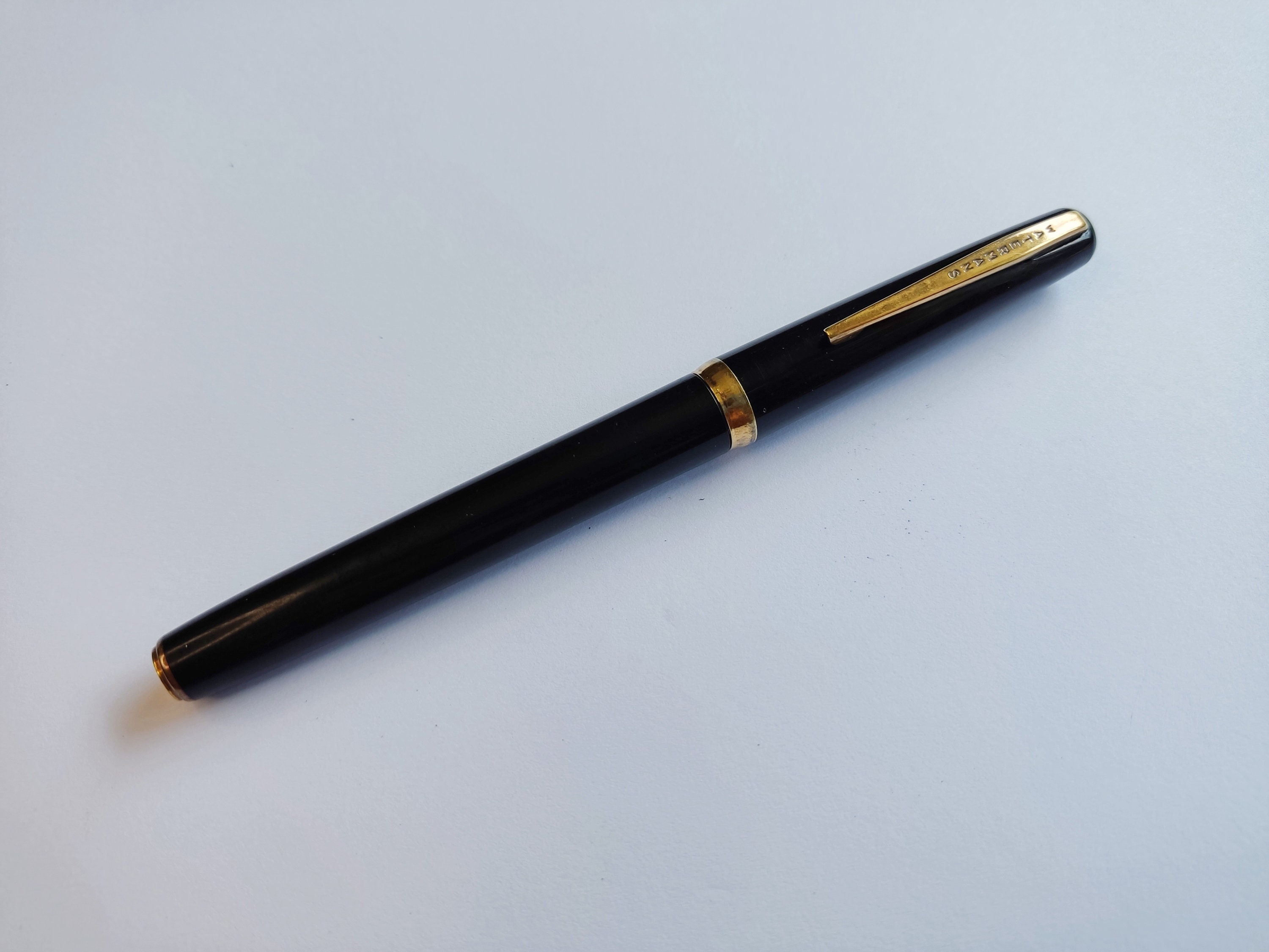 Waterman Ligne 60 Black Fountain Pen 18 Ct Gold Nib 750 Gold