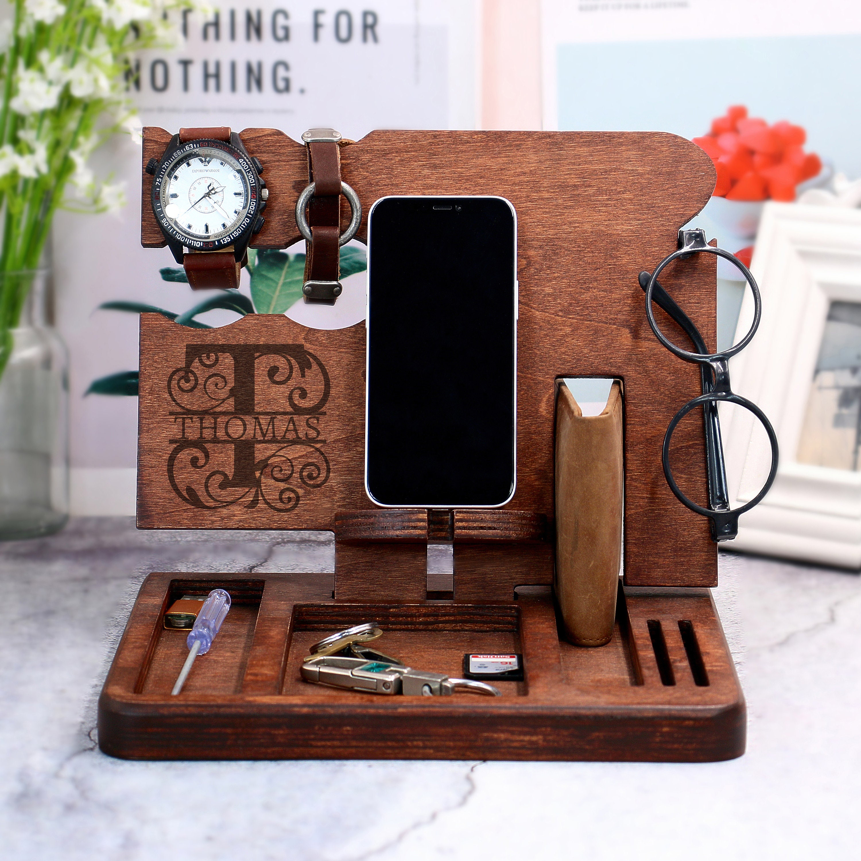 Docking Stand,Great guy gift,Watch Stand,iPhone X,iPhone 11 / 11 iPho…