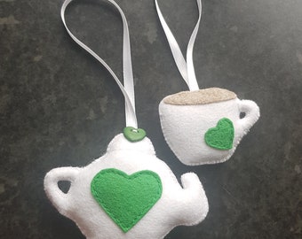 Felt teapot and cup hanging set, Christmas ornaments, Mother's Day gift, stocking filler, gift for friend, tea lover gift, kitchen decor