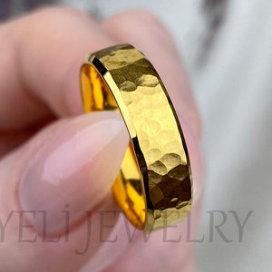 22k Solid Gold Wedding Band, Hammered, Beveled Edge, Comfort Fit, Mens Womens Ring, Rustic Ring, Manly Band, Modern Gents, Engraveable
