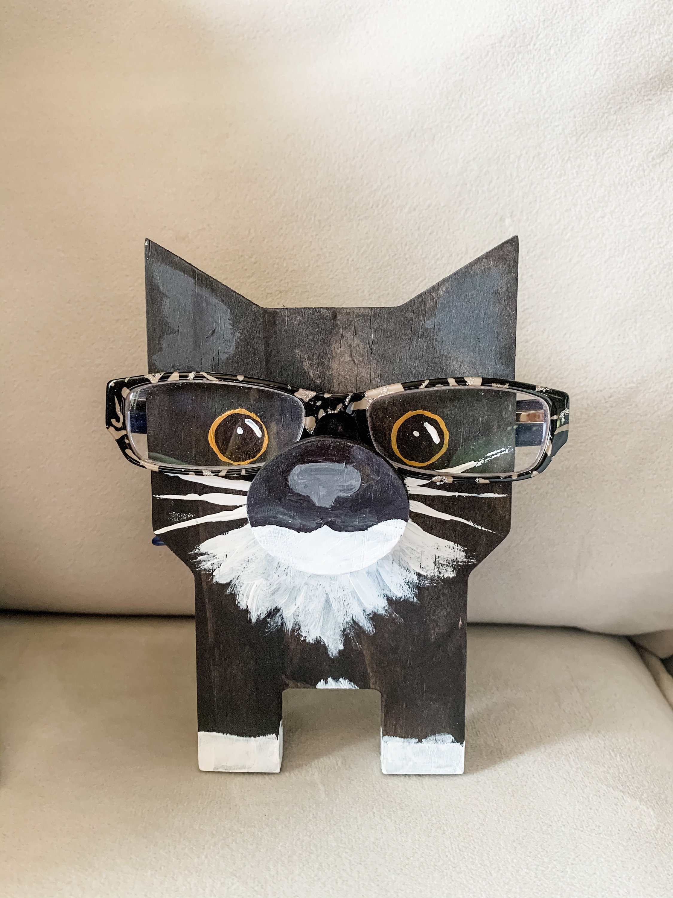 Custom cat glasses holder, Wooden animal eyeglasses stand