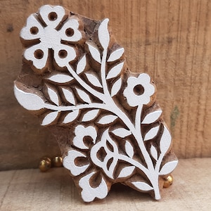 Timbro con stampa floreale in legno