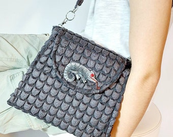 Handbag handmade textile with scale effect and chameleon